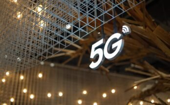 5G Networks and Beyond: Transforming Global Connectivity